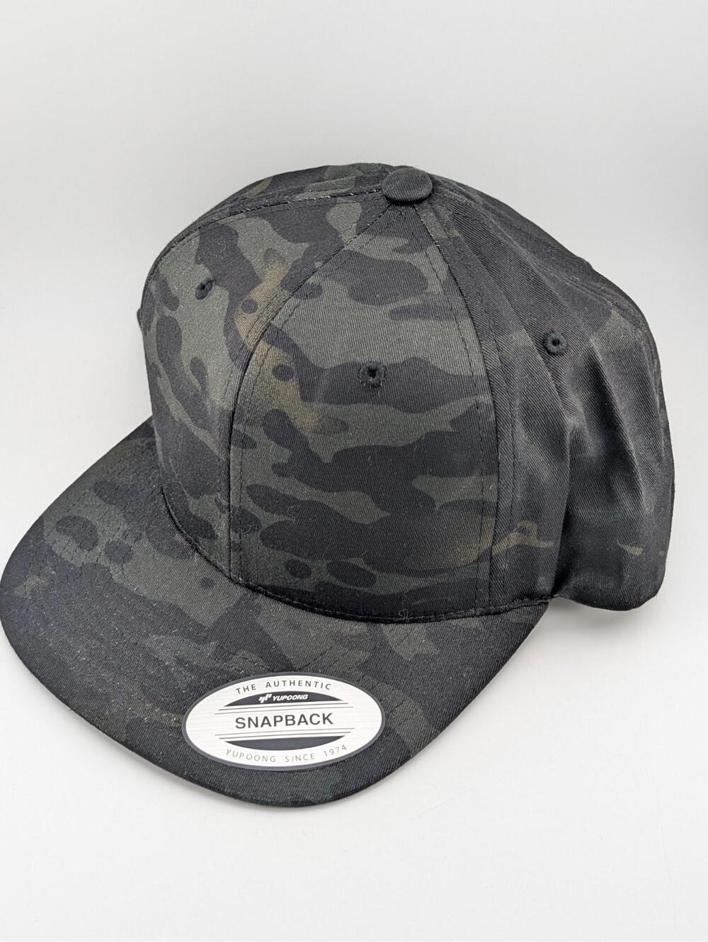 Yupoong Lids Men's Flat Brim Camoflage Snapback Hat (New W/Stickers)